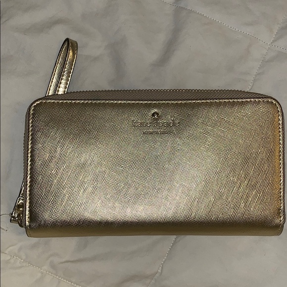 Kate Spade Large Wristlet Wallet - Picture 1 of 2